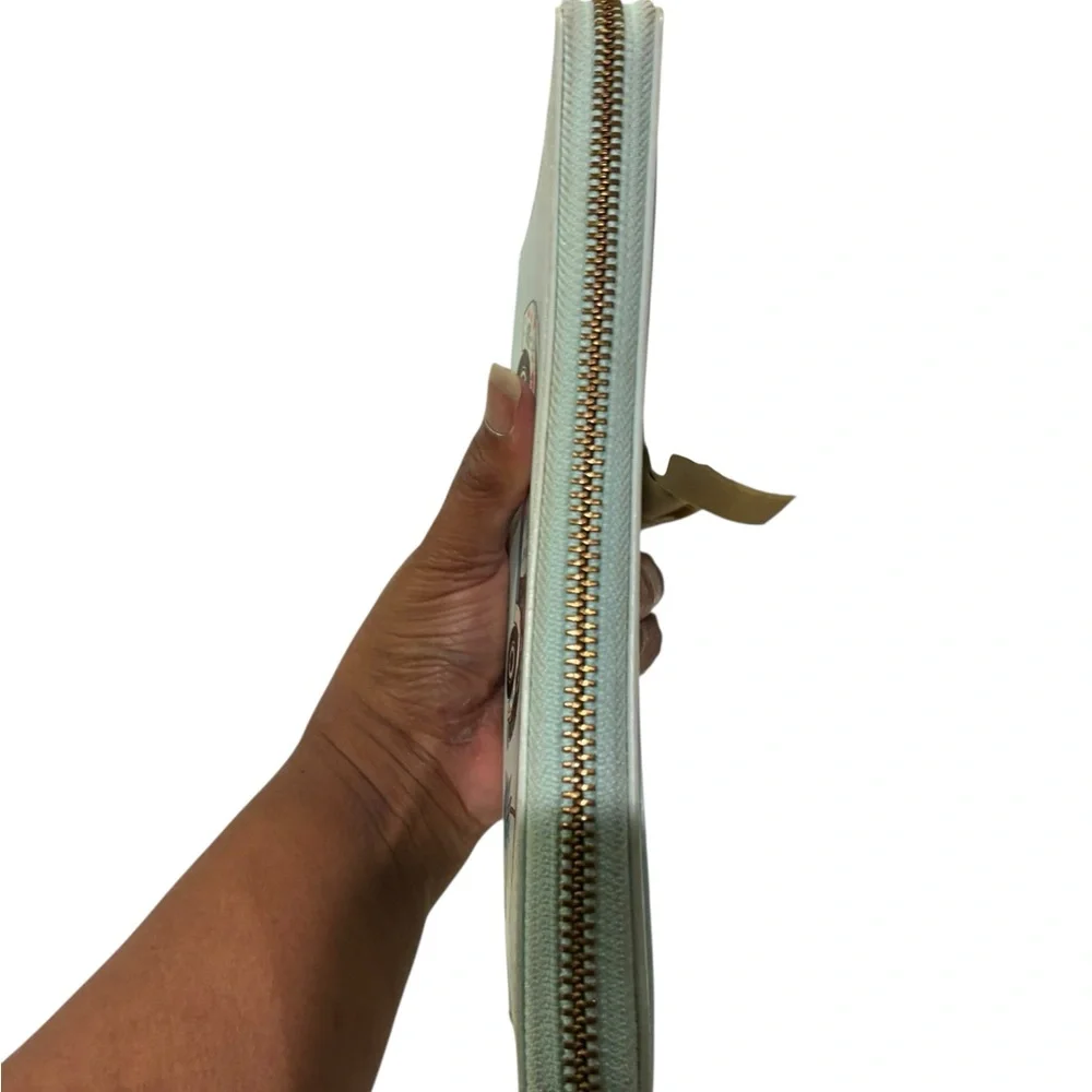 Kate Spade New York "Out of Office" wallet, - Picture 8 of 12